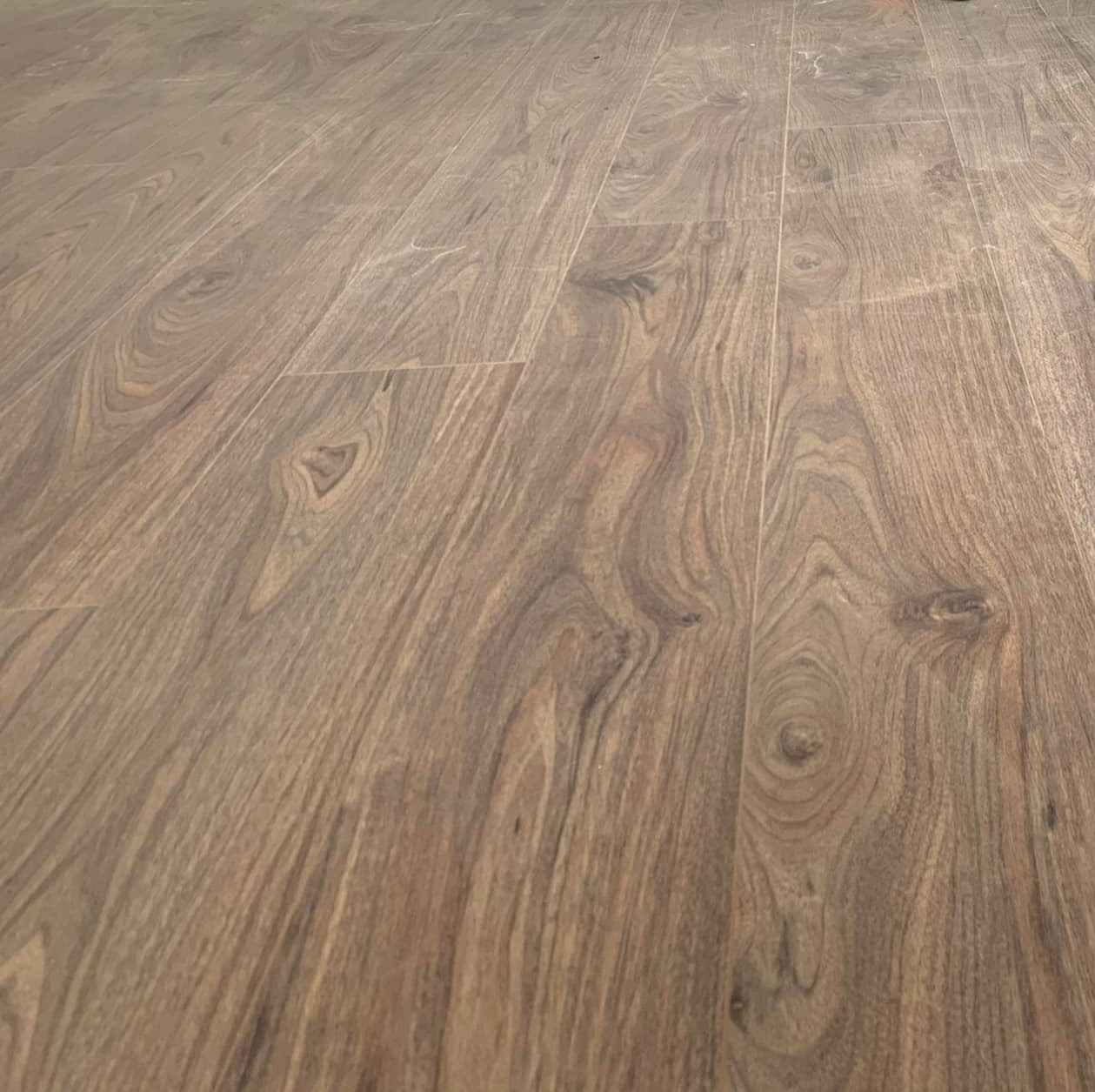 Sàn gỗ Chrome D3214